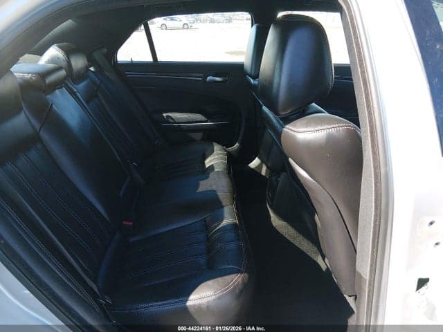2021 CHRYSLER 300 300S 8