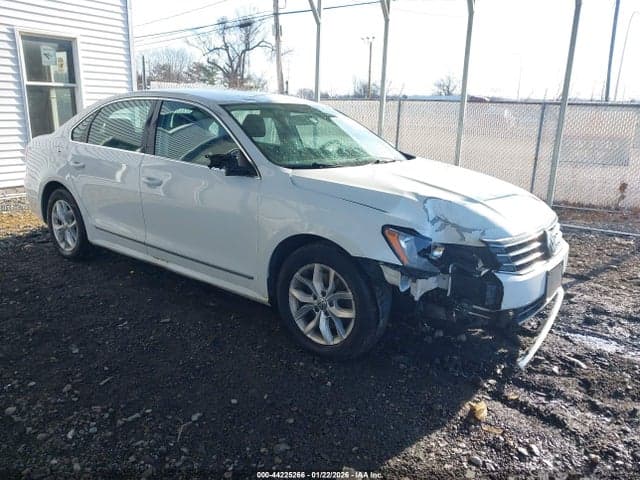 2017 VOLKSWAGEN PASSAT 1.8T S