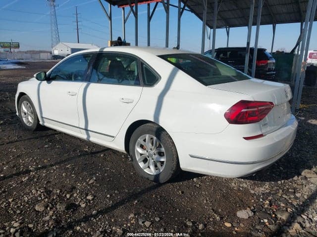 2017 VOLKSWAGEN PASSAT 1.8T S 3