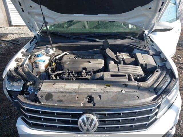 2017 VOLKSWAGEN PASSAT 1.8T S 10