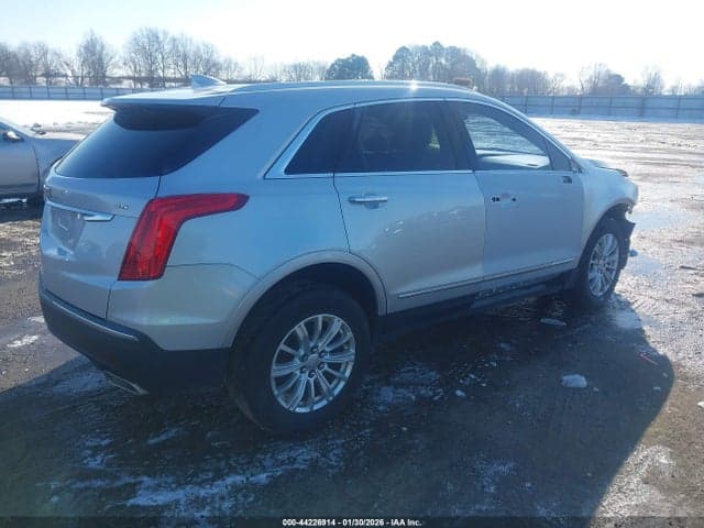 2018 CADILLAC XT5 STANDARD 4