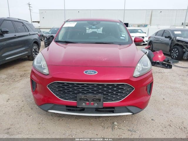 2020 FORD ESCAPE SE 13