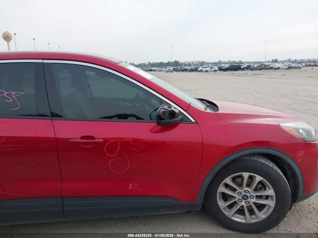 2020 FORD ESCAPE SE 14