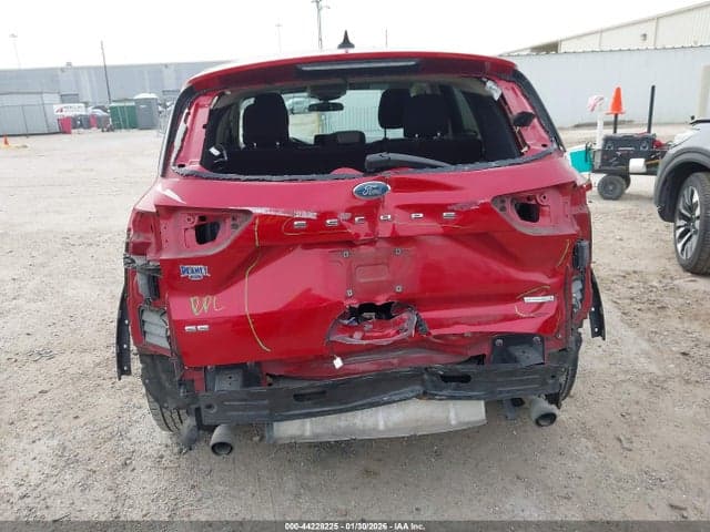 2020 FORD ESCAPE SE 17