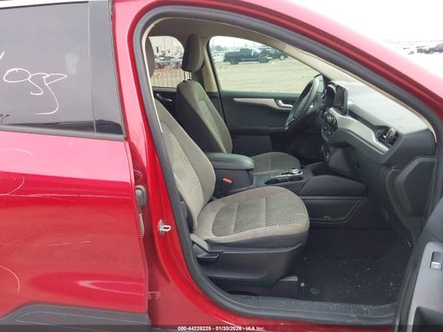 2020 FORD ESCAPE SE 5
