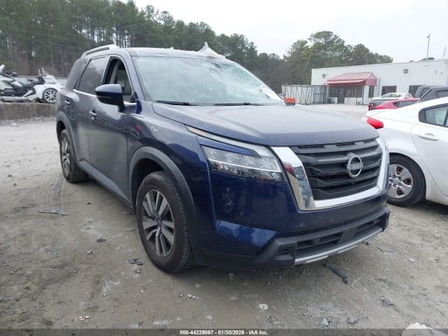 2024 NISSAN PATHFINDER SL 1