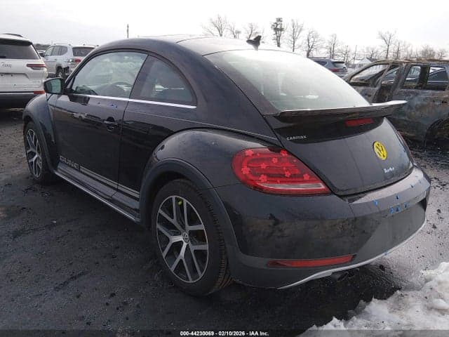 2018 VOLKSWAGEN BEETLE 2.0T DUNE 3