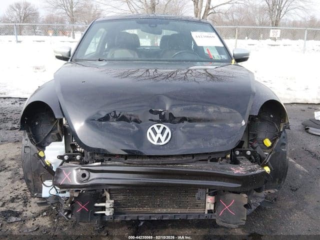 2018 VOLKSWAGEN BEETLE 2.0T DUNE 6