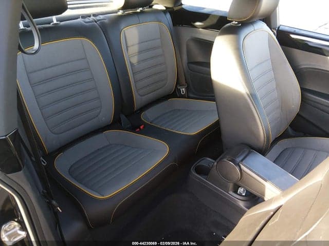 2018 VOLKSWAGEN BEETLE 2.0T DUNE 8