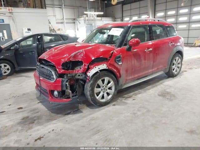 2019 MINI COUNTRYMAN COOPER 2