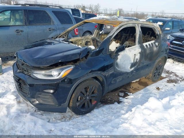 2018 CHEVROLET TRAX LT 2