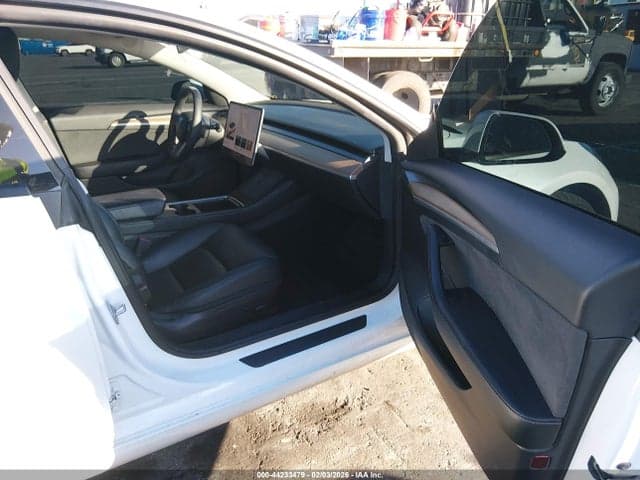 2022 TESLA MODEL 3 REAR-WHEEL DRIVE 5
