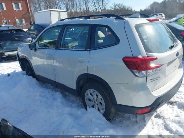 2022 SUBARU FORESTER 3