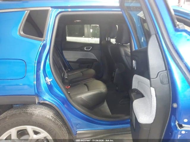 2025 JEEP COMPASS LATITUDE 4X4 8