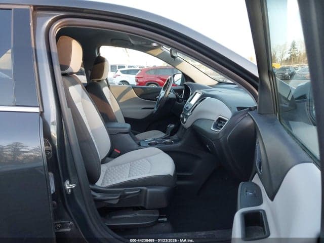 2019 CHEVROLET EQUINOX LT 18