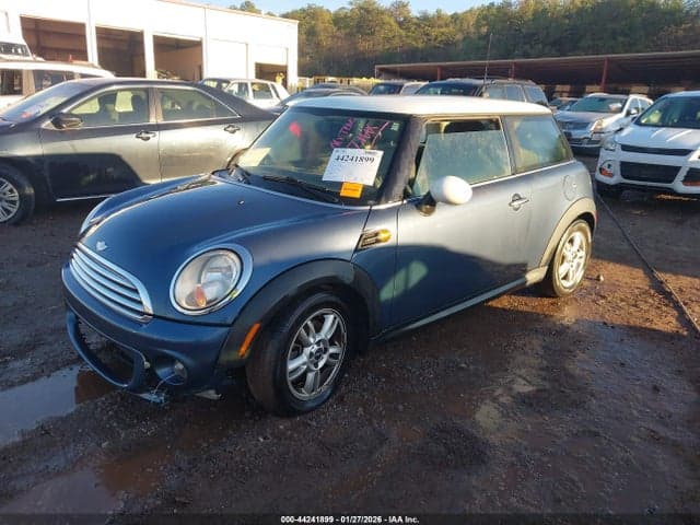 2011 MINI COOPER 2