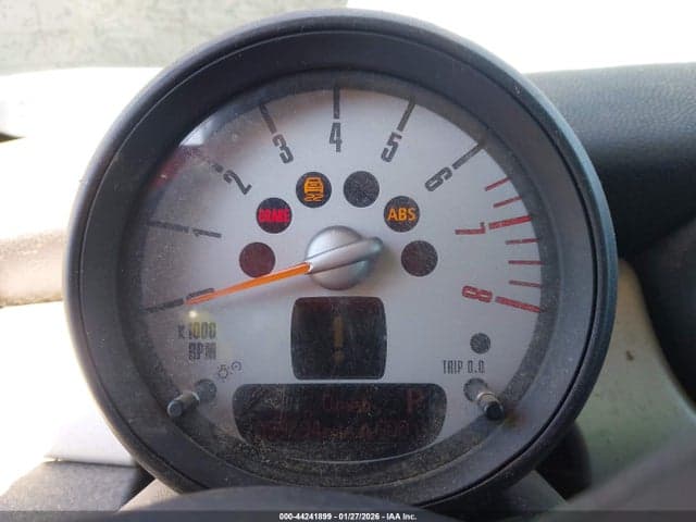 2011 MINI COOPER 7