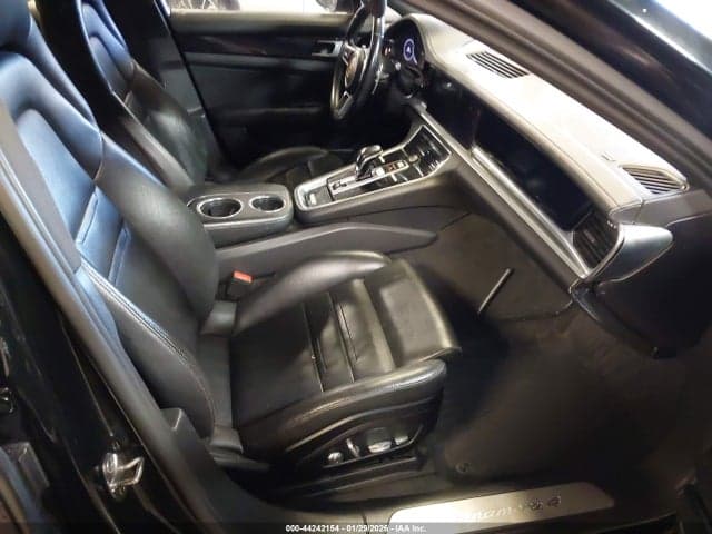 2020 PORSCHE PANAMERA 4 5