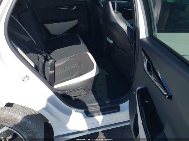 2024 KIA EV6 GT-LINE 8