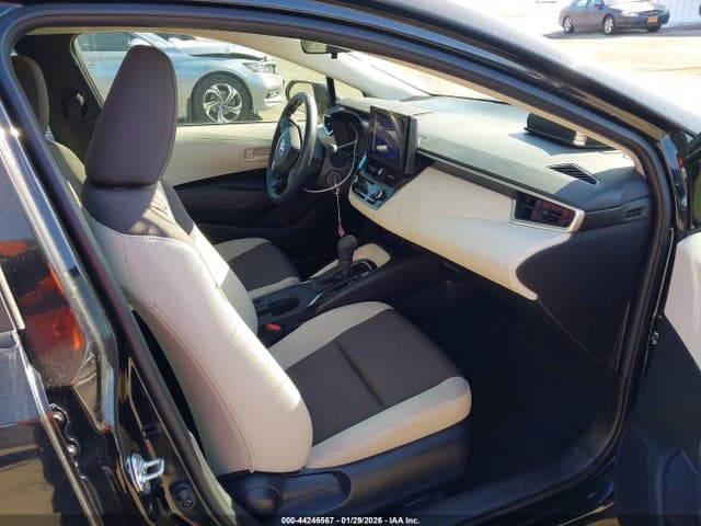 2024 TOYOTA COROLLA LE 5