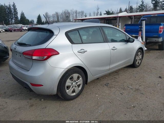 2017 KIA FORTE LX 4