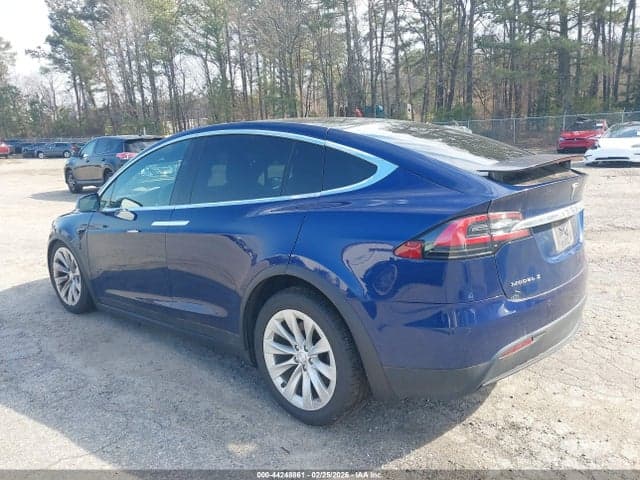 2017 TESLA MODEL X 3