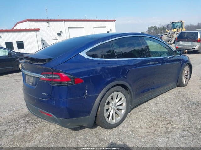 2017 TESLA MODEL X 4