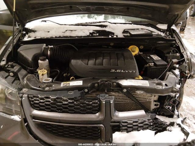 2017 DODGE GRAND CARAVAN GT 10