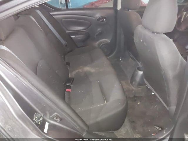 2019 NISSAN VERSA 1.6 S 8