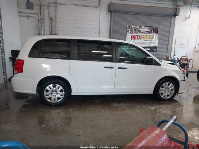 2019 DODGE GRAND CARAVAN SE 13