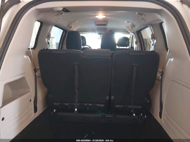 2019 DODGE GRAND CARAVAN SE 17