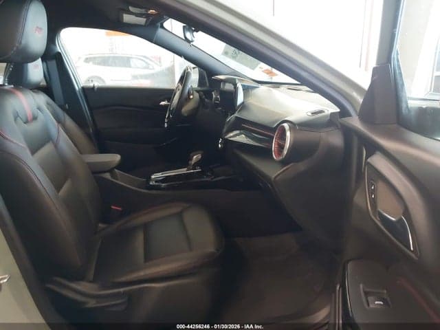 2024 CHEVROLET TRAX FWD 2RS 5