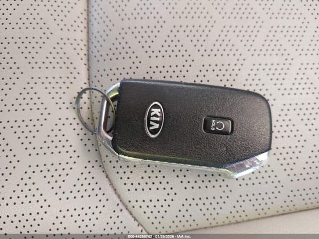 2021 KIA SORENTO EX 11