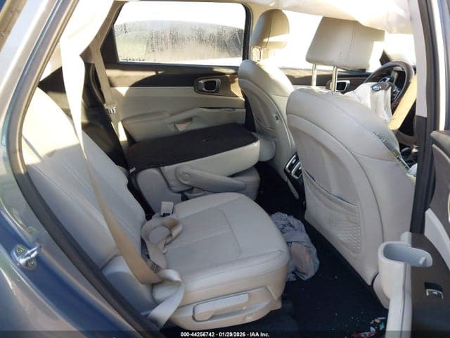 2021 KIA SORENTO EX 8