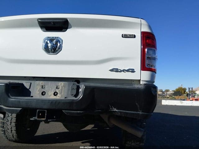 2022 RAM 2500 TRADESMAN 4X4 6'4 BOX 6