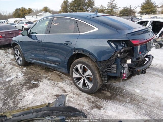 2024 AUDI Q8 E-TRON S LINE PRESTIGE QUATTRO 3