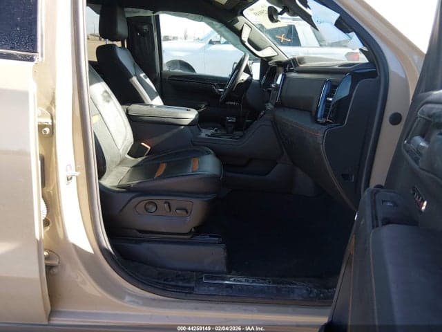 2022 GMC SIERRA 1500 4WD STANDARD BOX AT4 5