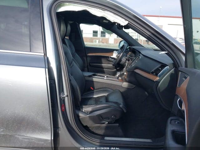 2018 VOLVO XC90 T6 INSCRIPTION 5