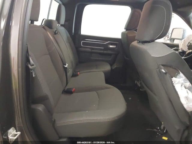 2024 RAM 2500 BIG HORN 4X4 6'4 BOX 8