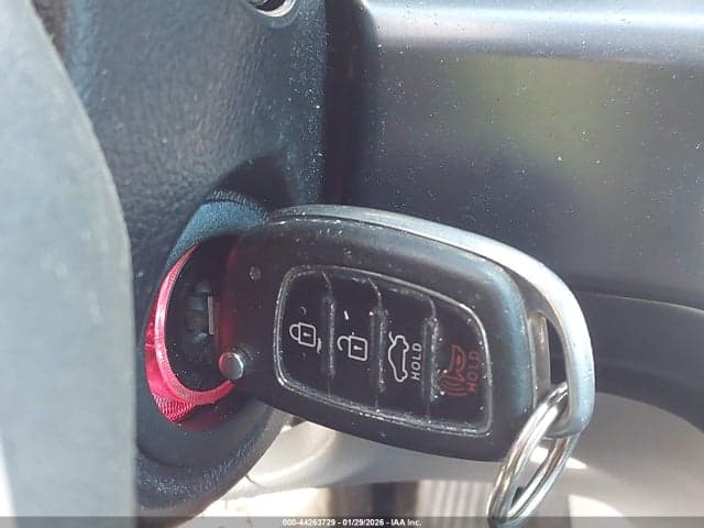 2019 HYUNDAI SONATA SE 11