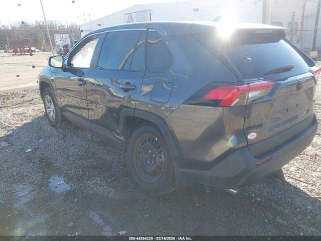 2024 TOYOTA RAV4 LE 3