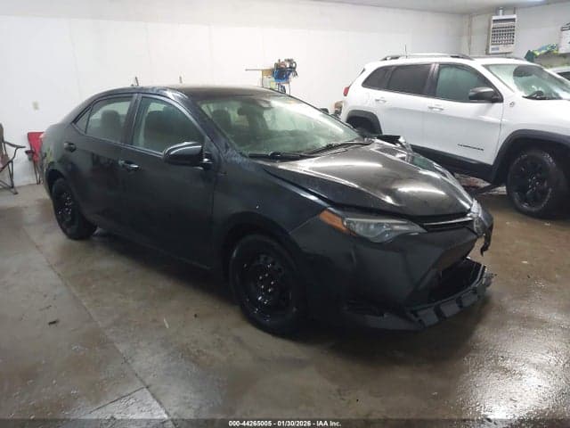 2019 TOYOTA COROLLA LE 1