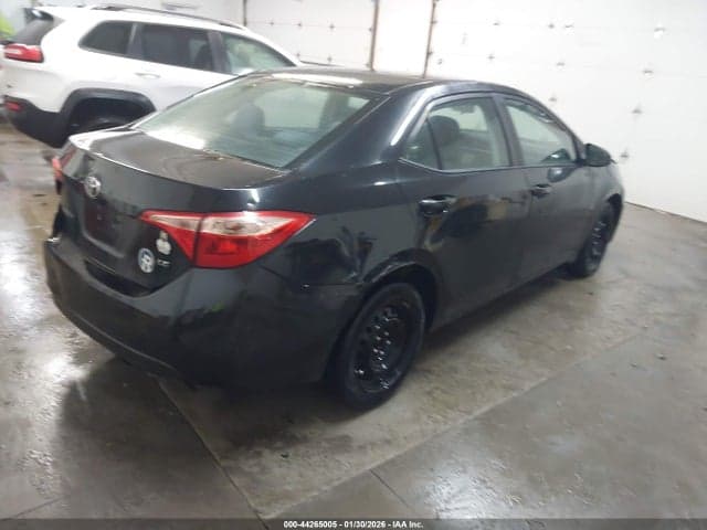 2019 TOYOTA COROLLA LE 4