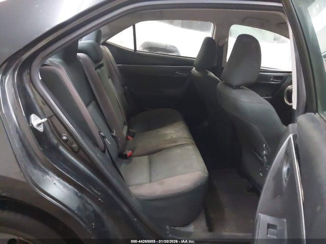 2019 TOYOTA COROLLA LE 8