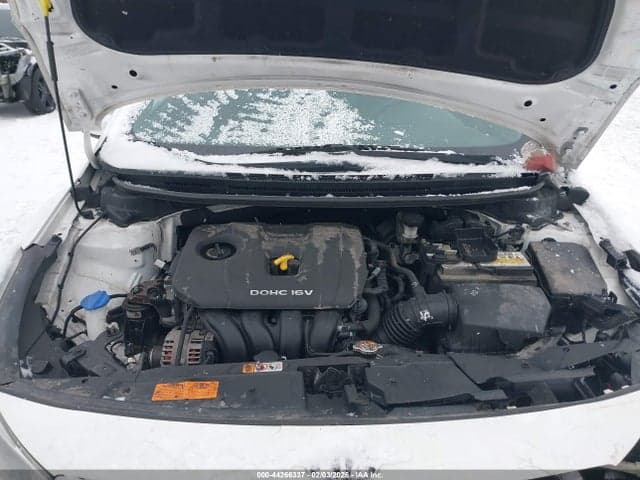 2018 KIA FORTE S 10