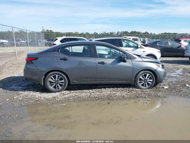 2024 NISSAN VERSA 1.6 S 13