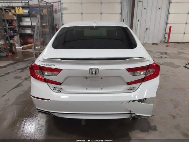 2020 HONDA ACCORD TOURING 16