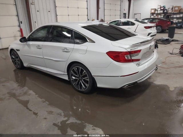 2020 HONDA ACCORD TOURING 3