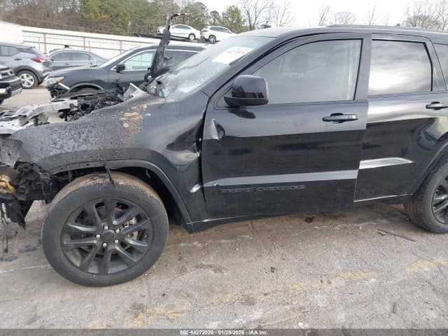 2017 JEEP GRAND CHEROKEE ALTITUDE 4X4 7