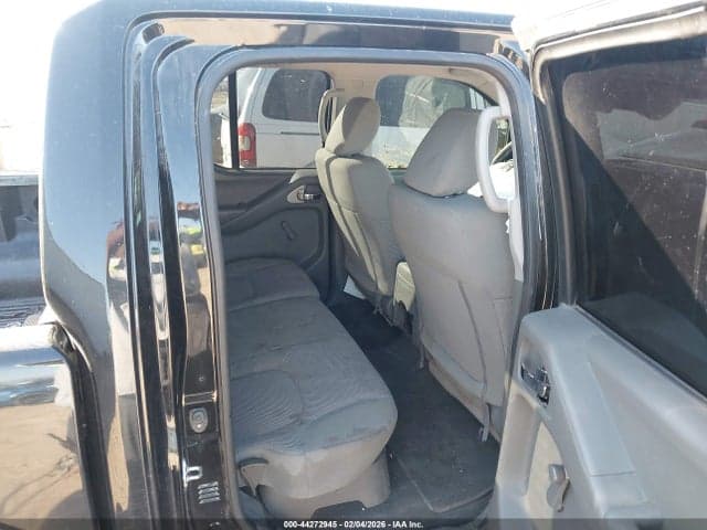 2019 NISSAN FRONTIER S 8